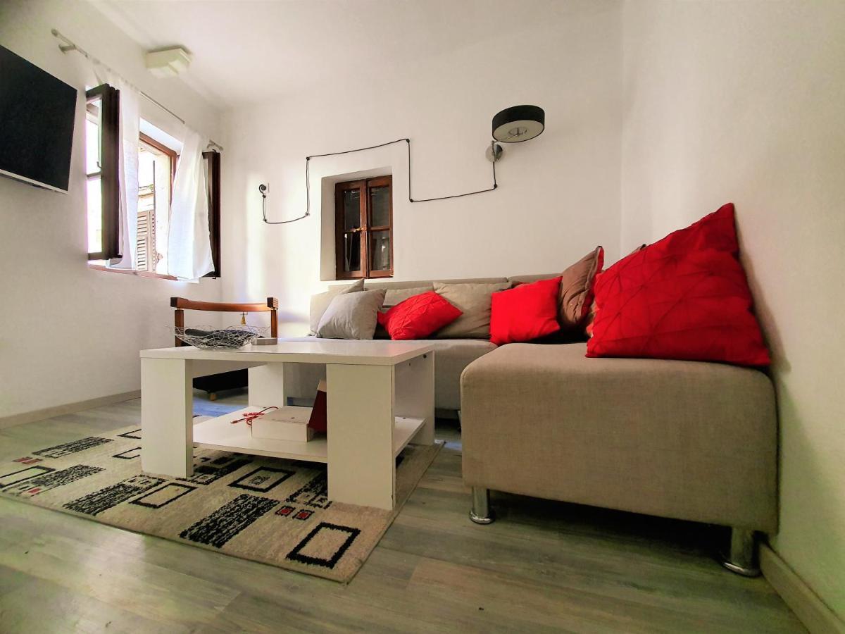 St.Tripun Apartment Котор Экстерьер фото