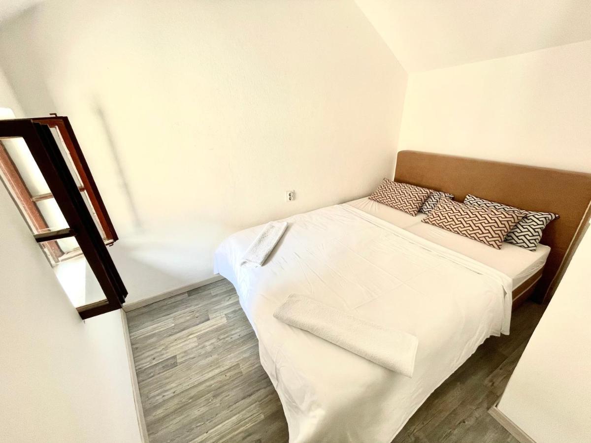St.Tripun Apartment Котор Экстерьер фото